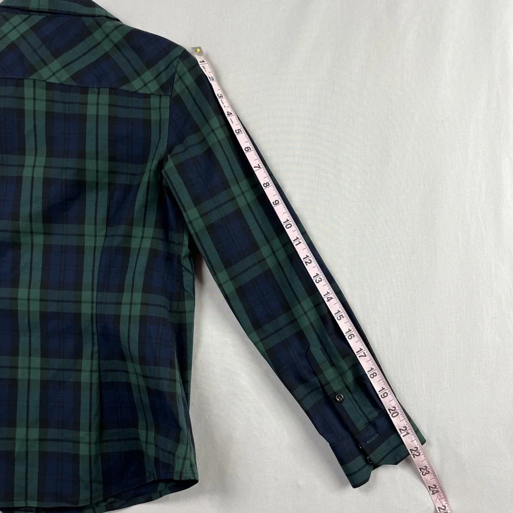 Talbots Non Iron Button Up Blouse Women 4p Petite Blackwatch Tartan Plaid Preppy - Picture 10 of 11